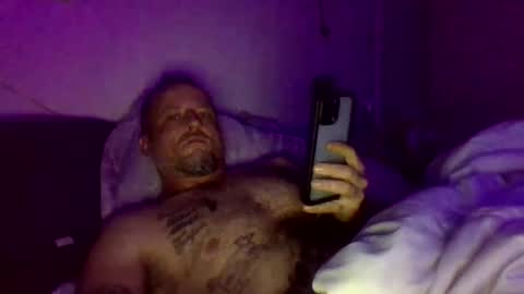 urdaddy875867 online show from February 24, 2:40 am