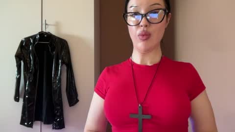 Margo online show from June 18, 10:31 am