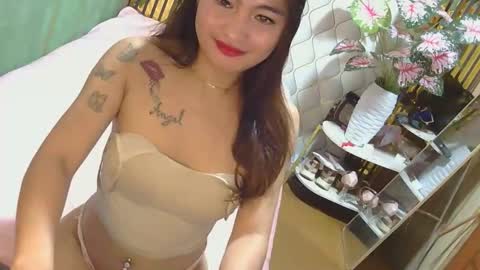urdream_bride online show from May 1, 9:53 pm