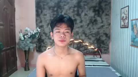 urdreamboy_doms online show from August 5, 12:51 am