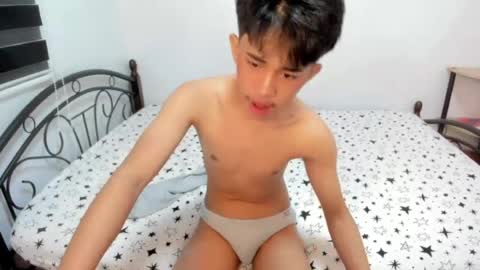 urfucker_bry online show from June 25, 5:23 am