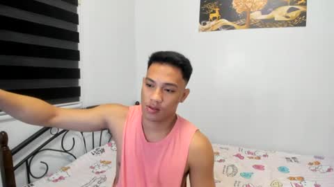 urfucker_vinz online show from June 23, 12:33 pm