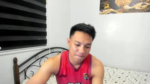 urfucker_vinz online show from July 7, 12:20 pm