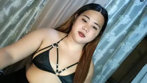 urgirlanastasia online show from March 6, 6:01 am