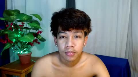 urhardfucker_joseph online show from July 2, 8:19 am