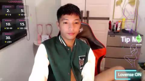 Ethan online show from March 15, 5:38 pm