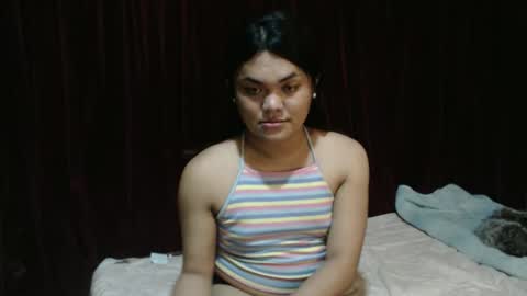 urhottie_bella online show from February 23, 6:32 pm