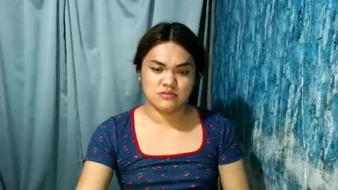urhottie_bella online show from June 15, 10:51 am