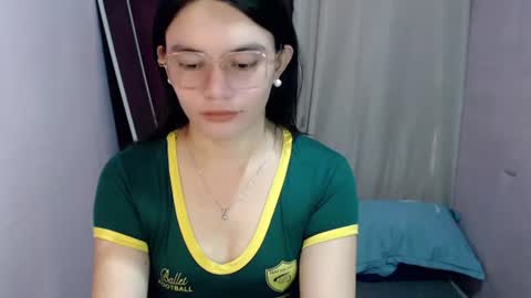 Katey online show from July 22, 6:04 am