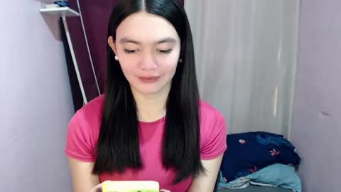 Katey online show from June 19, 6:08 am