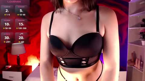  Lissa  online show from July 28, 7:39 pm