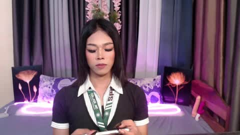 urlovely_jemma online show from July 24, 2:09 am