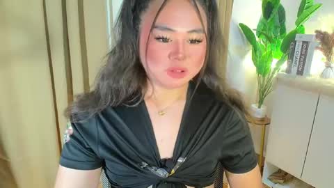 cecilia online show from May 8, 7:25 am