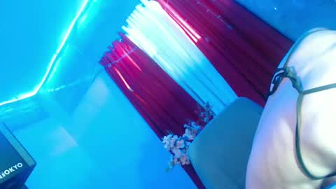 Kim online show from March 10, 7:55 am