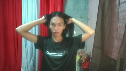 Kim online show from May 3, 11:44 pm