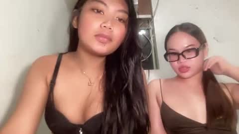 urpinay_sandra69 online show from June 24, 12:01 pm