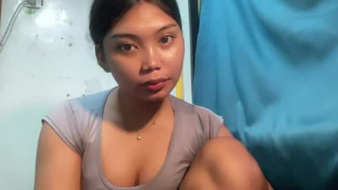 urpinay_sandra69 online show from July 14, 10:21 am