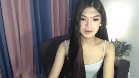 Snapshot of urpretty_shanexx chatting on October 7, 1:56 am HI IM SHINE online show from October 7, 1:56 am