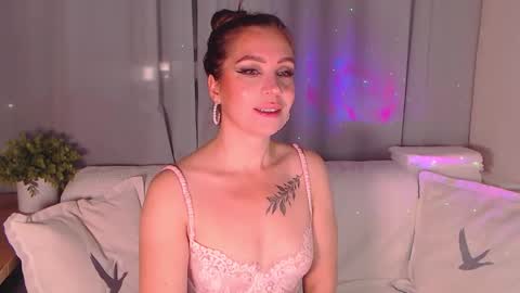 Silvia online show from November 19, 5:40 am