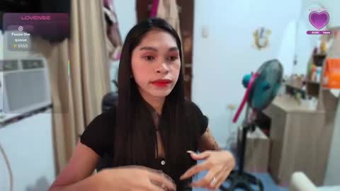 ursweet_zeviixx online show from January 10, 10:43 am