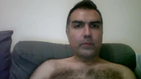 uruk1981 online show from December 16, 2:04 am