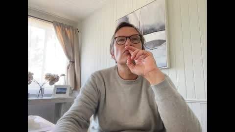 P online show from February 26, 7:42 pm