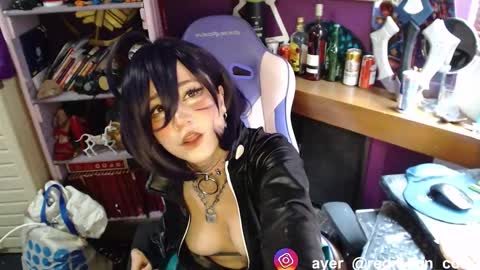 Snapshot of usagired chatting on October 23, 5:47 pm --Lucy-- online show from October 23, 5:47 pm