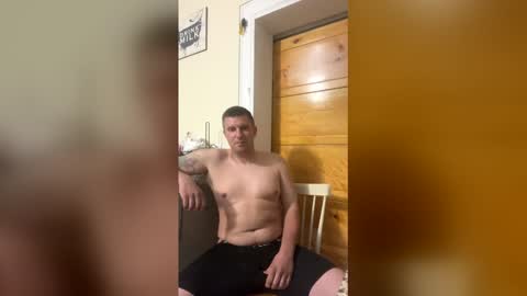 useblu4u online show from April 18, 5:20 am