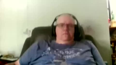 usstarr1 online show from May 5, 2:56 pm