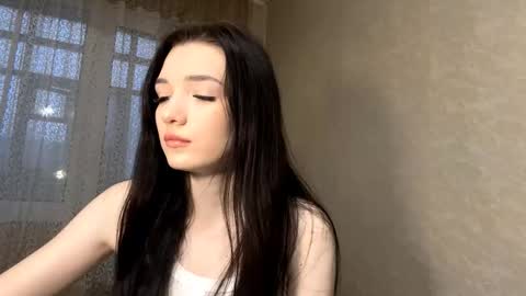 Lisi online show from March 13, 1:14 pm