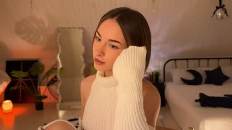 Anika On vacation online show from November 25, 5:12 pm