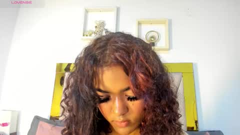 vahioleth  online show from December 16, 3:03 am