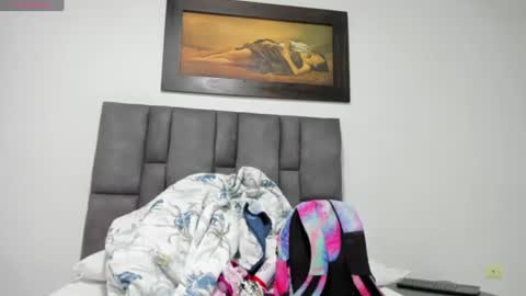 Vahiolet smith online show from July 17, 12:51 pm