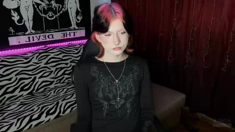Snapshot of vailyreb chatting on February 21, 2:38 pm Marin online show from February 21, 2:38 pm