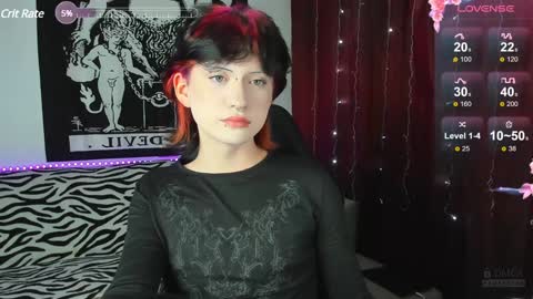 Snapshot of vailyreb chatting on January 13, 10:24 pm Marin online show from January 13, 10:24 pm