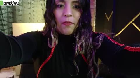 vaiolet online show from March 17, 7:41 pm