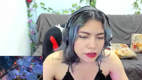 Vaiolet1314 online show from March 2, 7:15 am