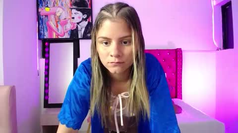 Snapshot of valeamaya chatting on March 10, 10:34 pm valeamaya online show from March 10, 10:34 pm