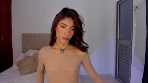 Snapshot of valen_sweet01 chatting on September 17, 1:03 pm valentina online show from September 17, 1:03 pm