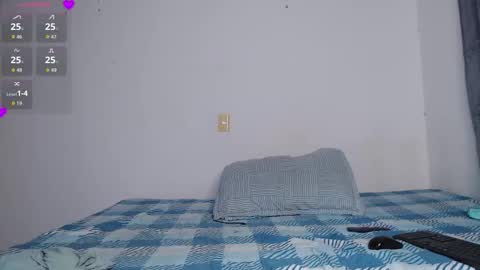 IG-valen mendoza99  twitter valenthompson99 online show from February 28, 11:31 pm