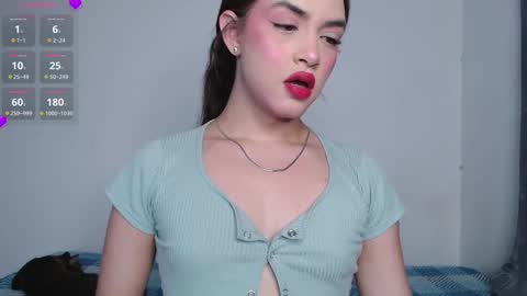 IG-valen mendoza99  twitter valenthompson99 online show from March 1, 11:31 pm