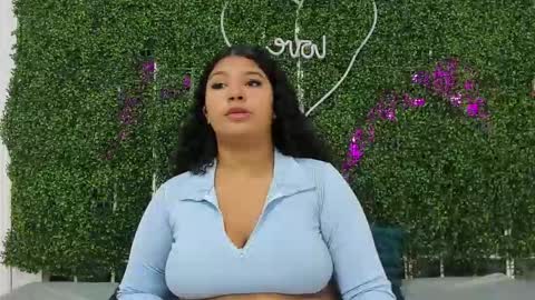 Valentina online show from November 24, 8:40 pm