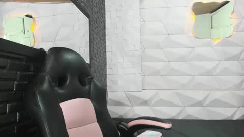 Valentina online show from January 8, 8:39 pm