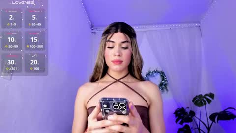 Snapshot of valentina_gaviria_ chatting on March 4, 8:13 am VALENTINA GAVIRIA online show from March 4, 8:13 am