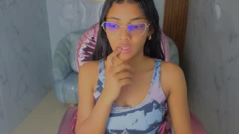 Valentina  online show from June 18, 12:43 pm
