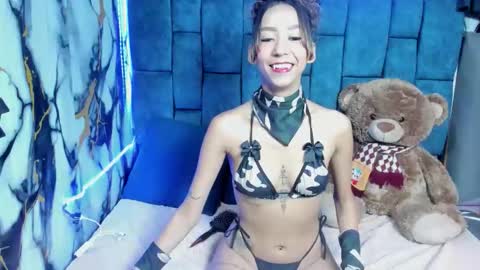 valentinaklean1 online show from April 29, 10:58 pm
