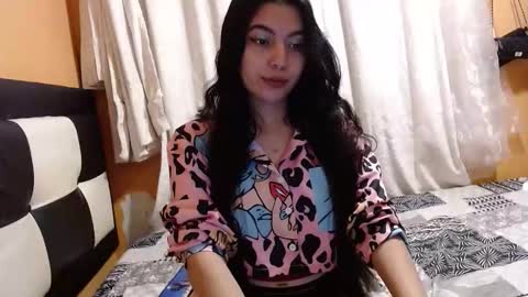 valentinasmith18 online show from February 26, 1:53 am