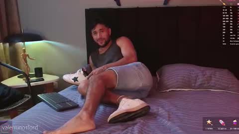 Valentino online show from September 18, 6:34 pm