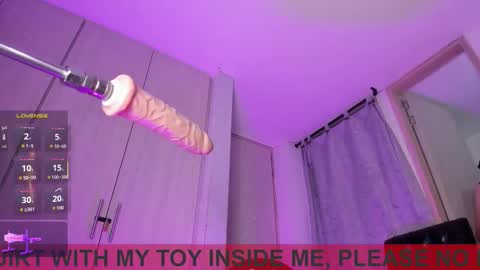 Valentino online show from March 2, 5:41 am