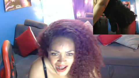valenttinasex1 online show from May 6, 11:33 pm